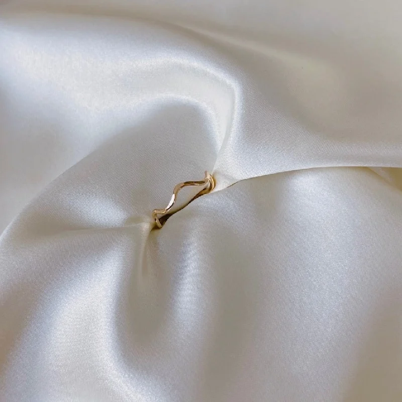 Limited-Stock Jewelry Sale – Once It's Gone, It's Gone Wavy Ring