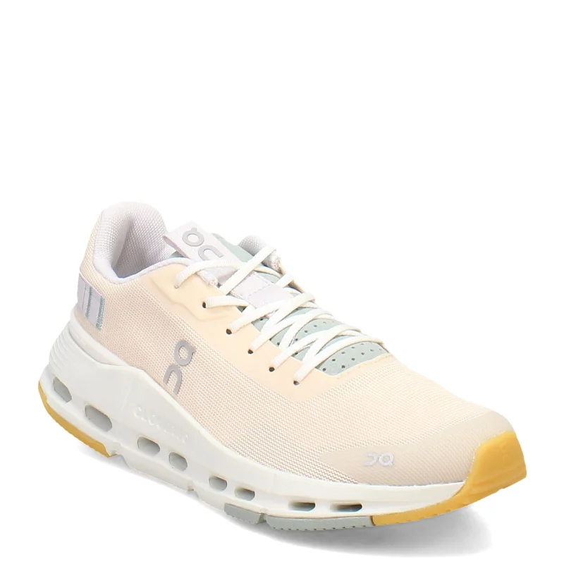 Street-Style Slip-Ons Women's ON Running, Cloudnova Form Running Shoe