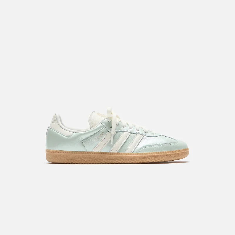 Trend Alert adidas WMNS Samba OG - Linen Green Metallic / Off White / Cyber Metallic