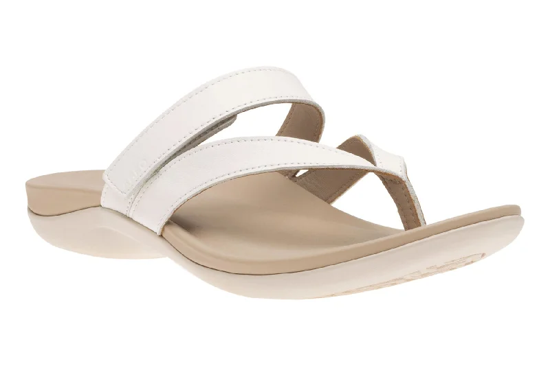 All-Season Shoes Deal Oasis Thong Sandal