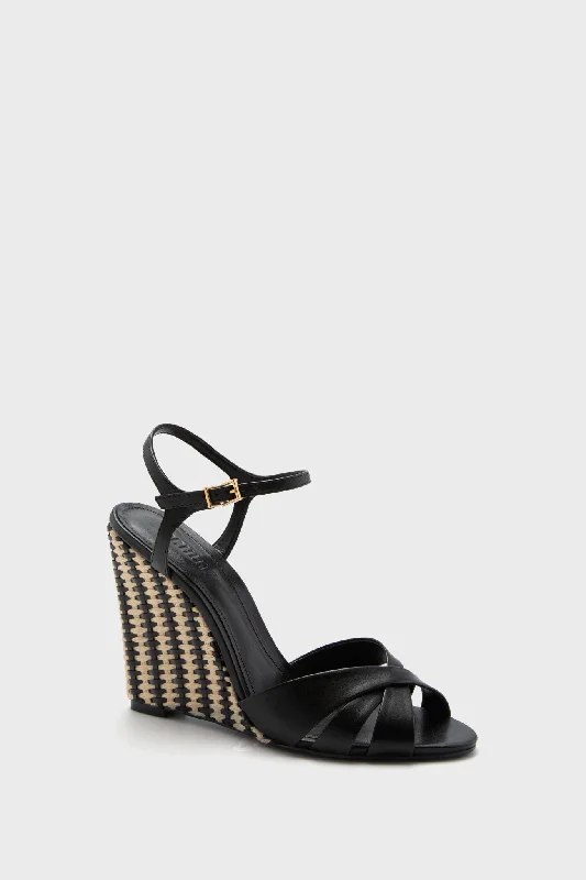 Breathable Flats Offers Black Keefa Wedges