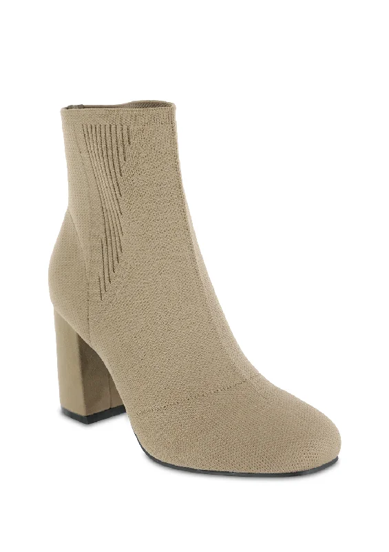 Casual Women's Flats BRAXTON - DARK SAND
