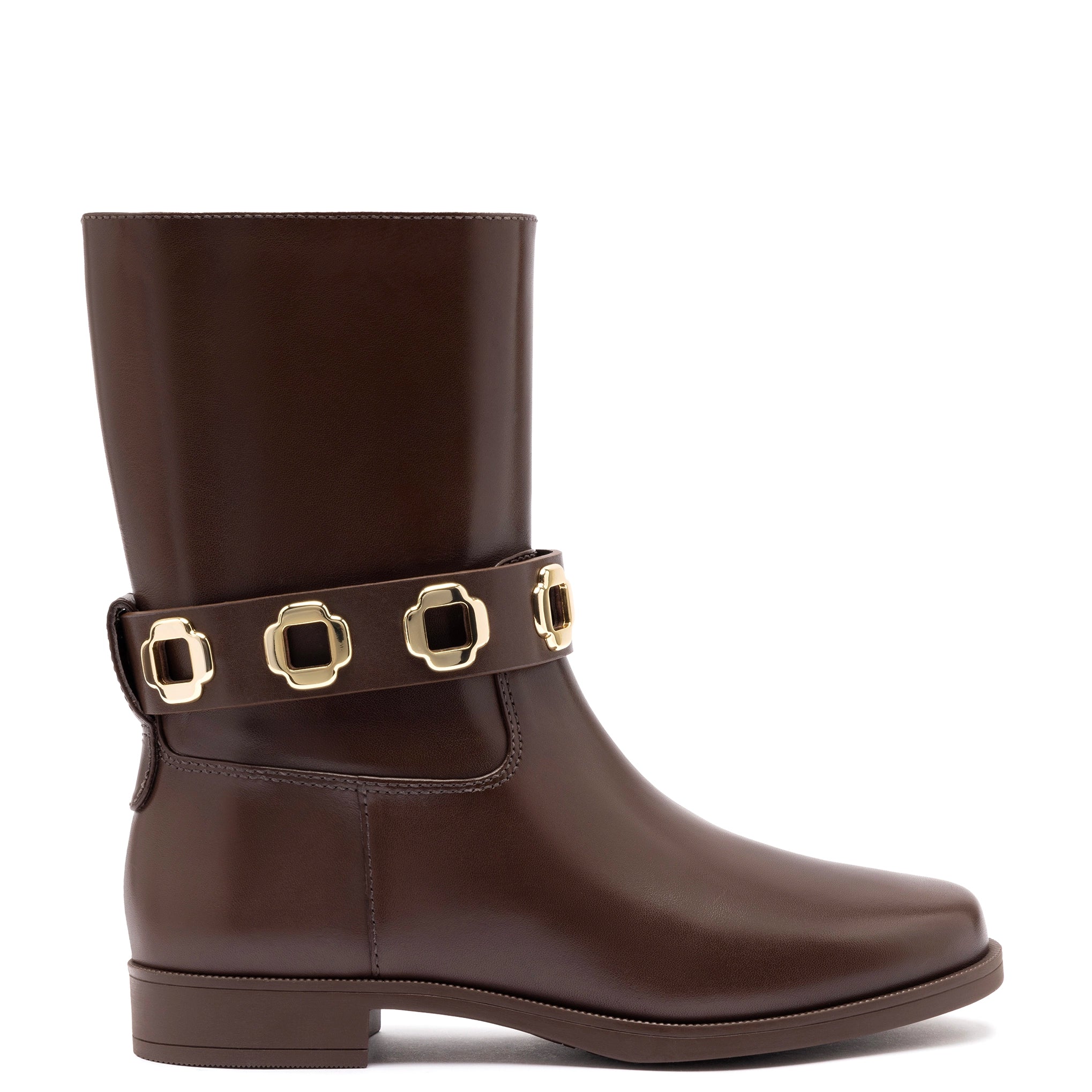 Fashion-Forward Women's Shoes Milan Flat Bootie In Brown Water Resistant Leather
