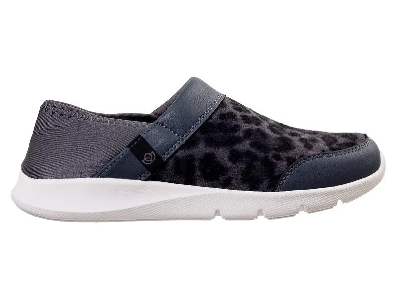 Grey Leopard