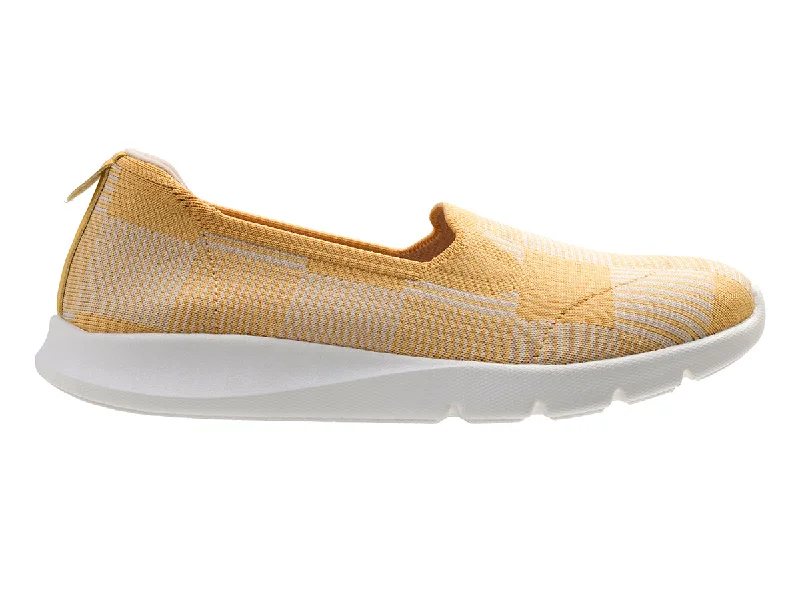 Contemporary Casual Footwear Comfort Stretch Ease Pattern