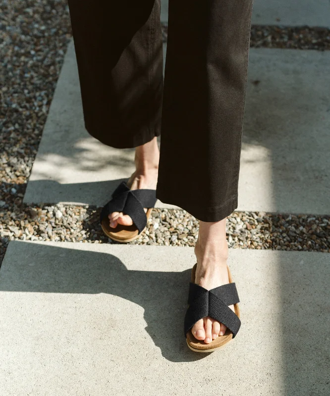 Popular Collection Cotton Crossover Sandal