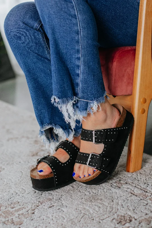 Everyday Fashion Shoes Diva Behavior Platform Sandals - Black