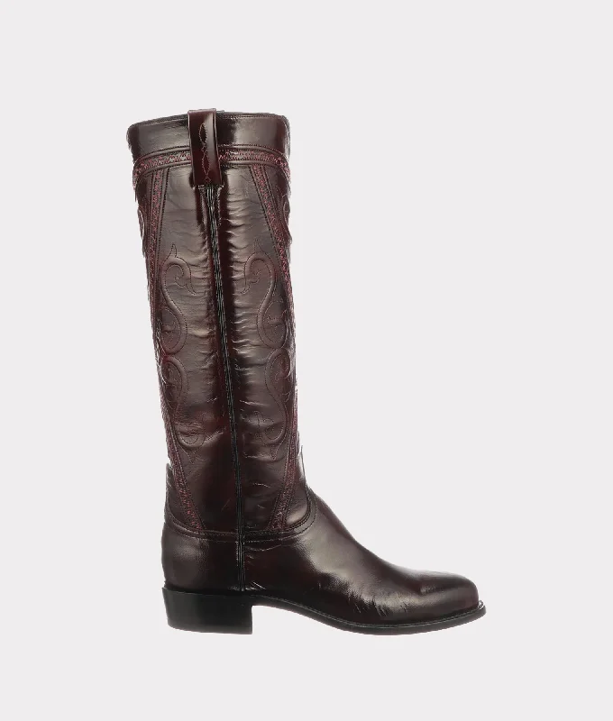 Fashion Forward Femininity Dora :: Black Cherry