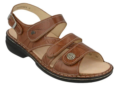 Trendy Casual Shoes Offer FINN COMFORT GOMERA COGNAC