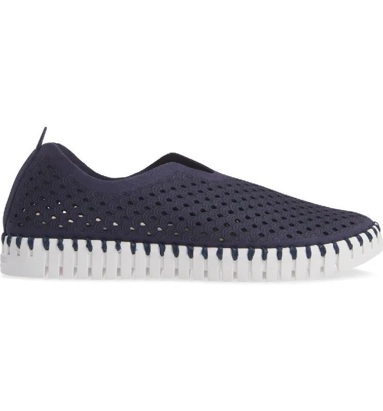 Women's Business Casual Shoes Ilse Jacobsen Women's Tulip 139 Navy Perforated