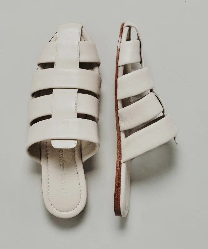 Fashionable Comfort Promotions Leather Camilla Mule