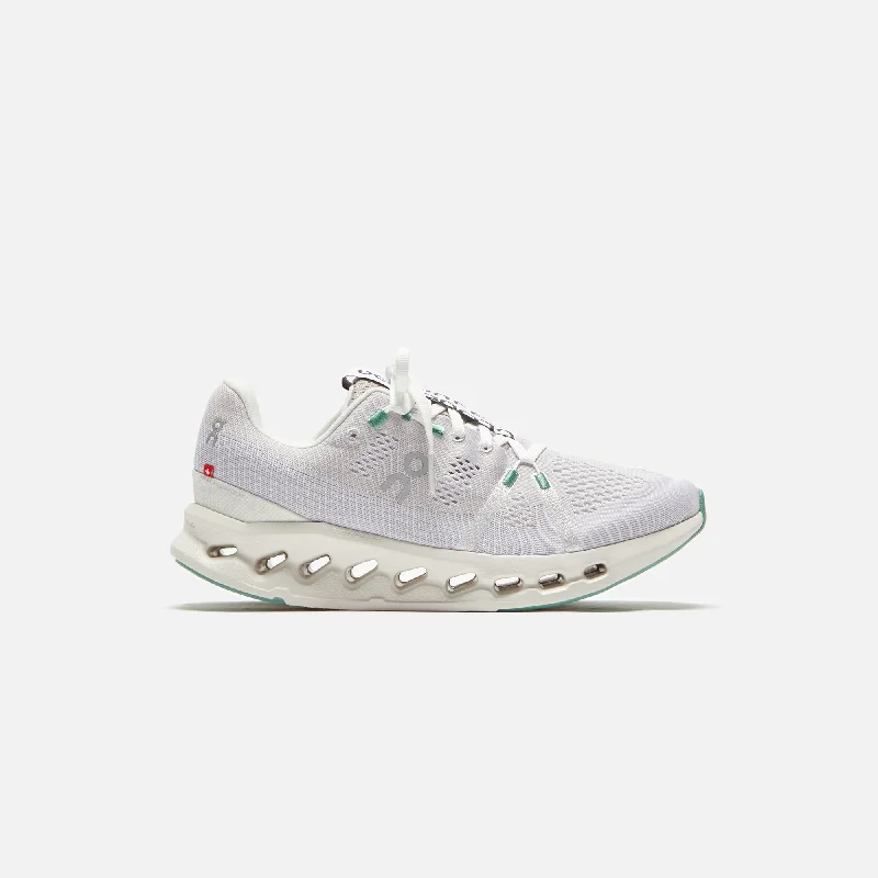 Chic Styles On Running WMNS Cloudsurfer - Pearl / Ivory