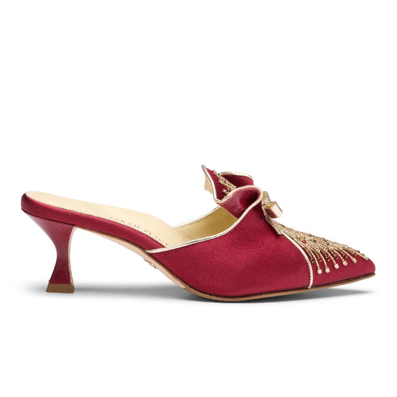 Travel-Friendly Footwear Promotion Perfect Madeleine 50