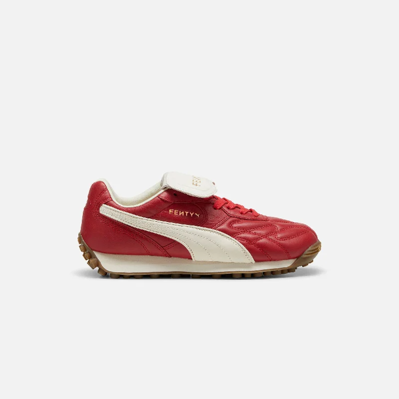 Style Upgrade PUMA x FENTY WMNS Avanti L - Club Red