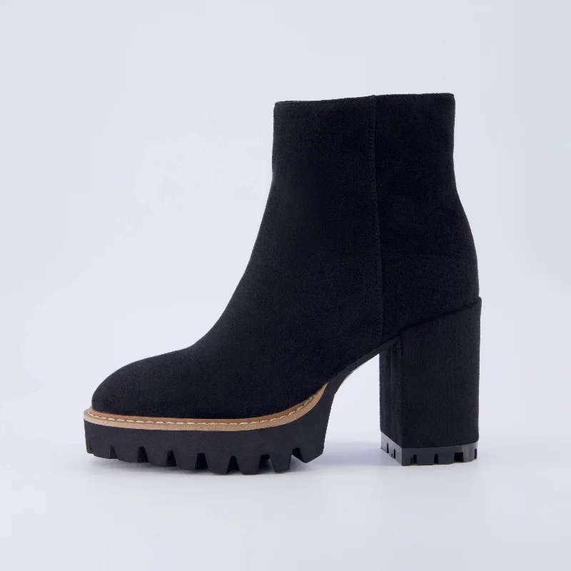 Travel-Friendly Footwear Promotion Ringo Platform Boot