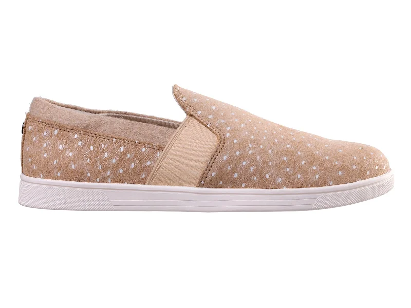 Step Ahead, Lead The Trend Santa Cruz Ostrich