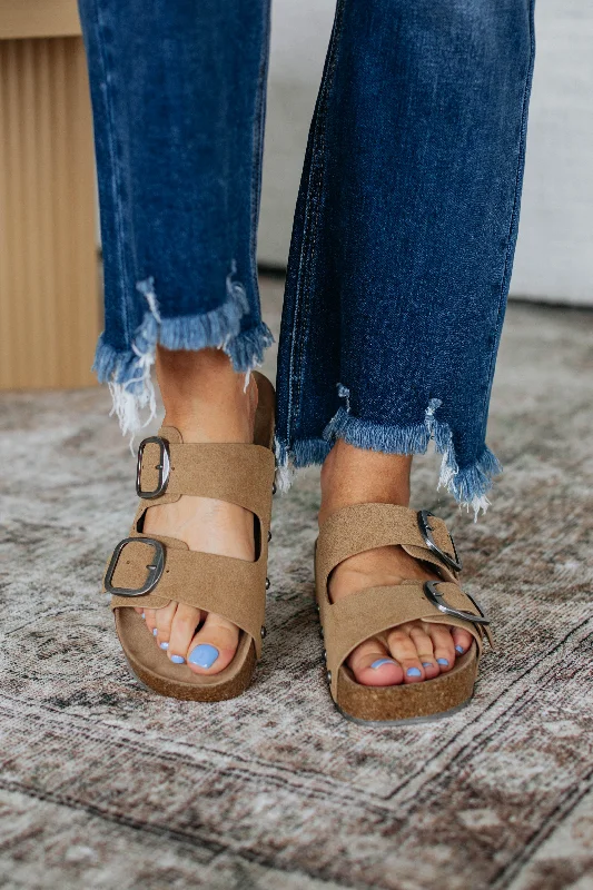 Luxury Casual Footwear Simply Thriving Sandals - Taupe