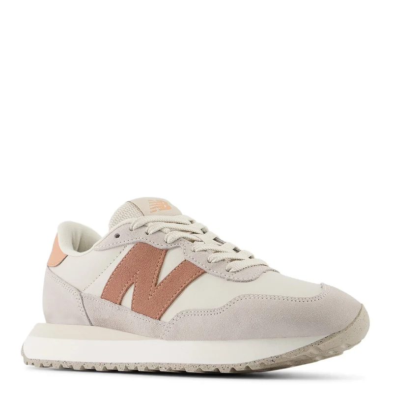 Vintage Style Deals Women's New Balance, 237 Sneaker