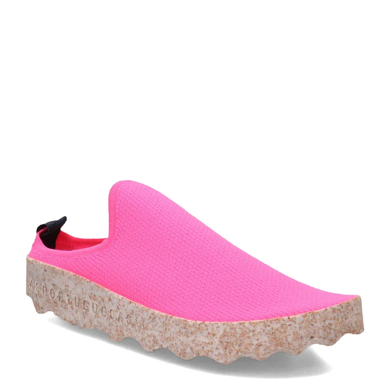 Weekend Exclusive Women's Asportuguesas, Clog