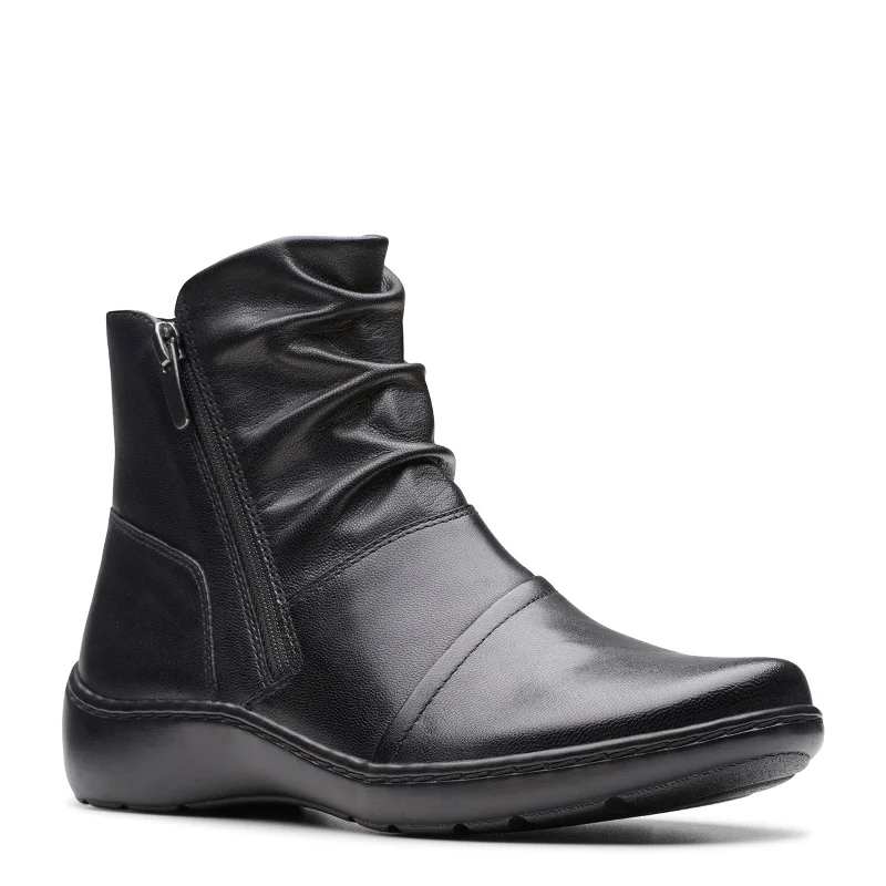 Fashionista Sale Women's Clarks, Cora Pace Boot