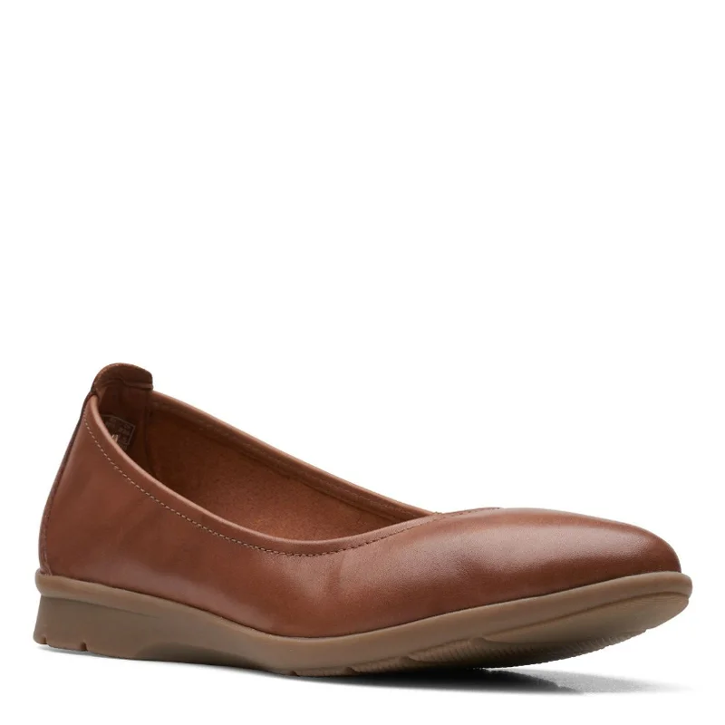 Fashion Frontiers Women's Clarks, Jenette Ease Flat