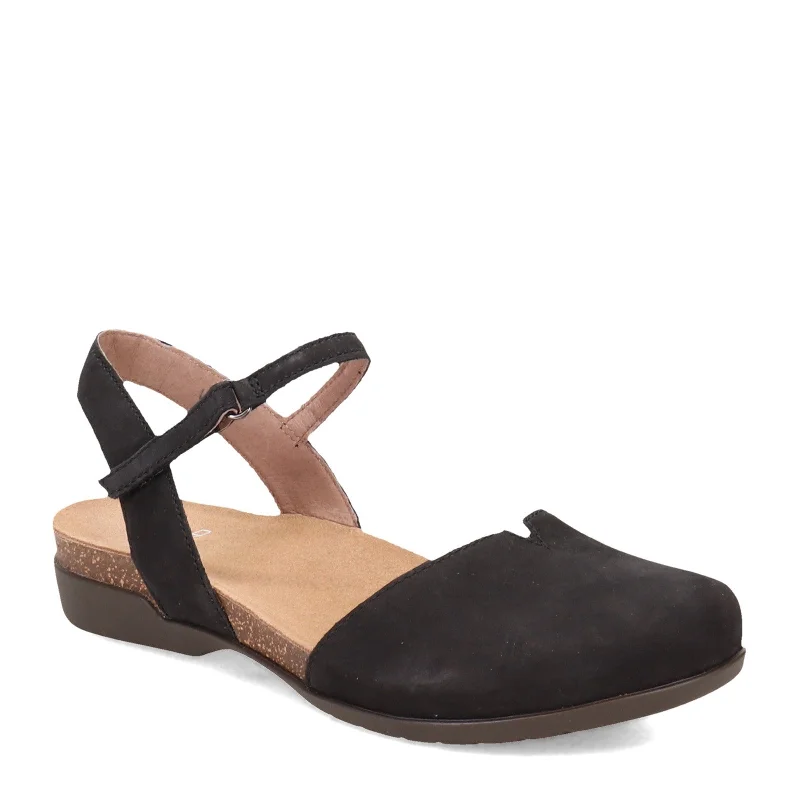 Huge Price Cut Women's Dansko, Rowan Flat