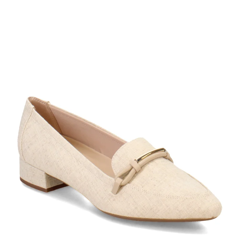 Seasonal Footwear Sale Women's Easy Spirit, Carlina Pump