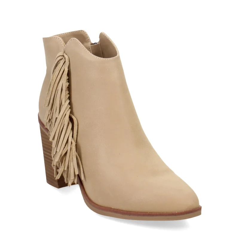Trendy Fashion Sale Women's MIA, Cisco Boot