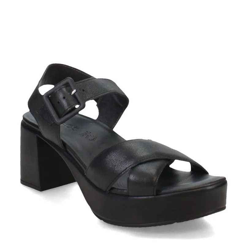 Comfortable Shoes Promotion Women's Naot, Elite Sandal