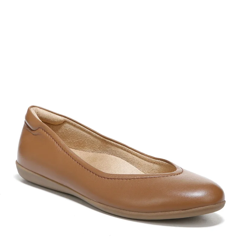 Get The Latest Trends Women's Naturalizer, Vivienne Flat