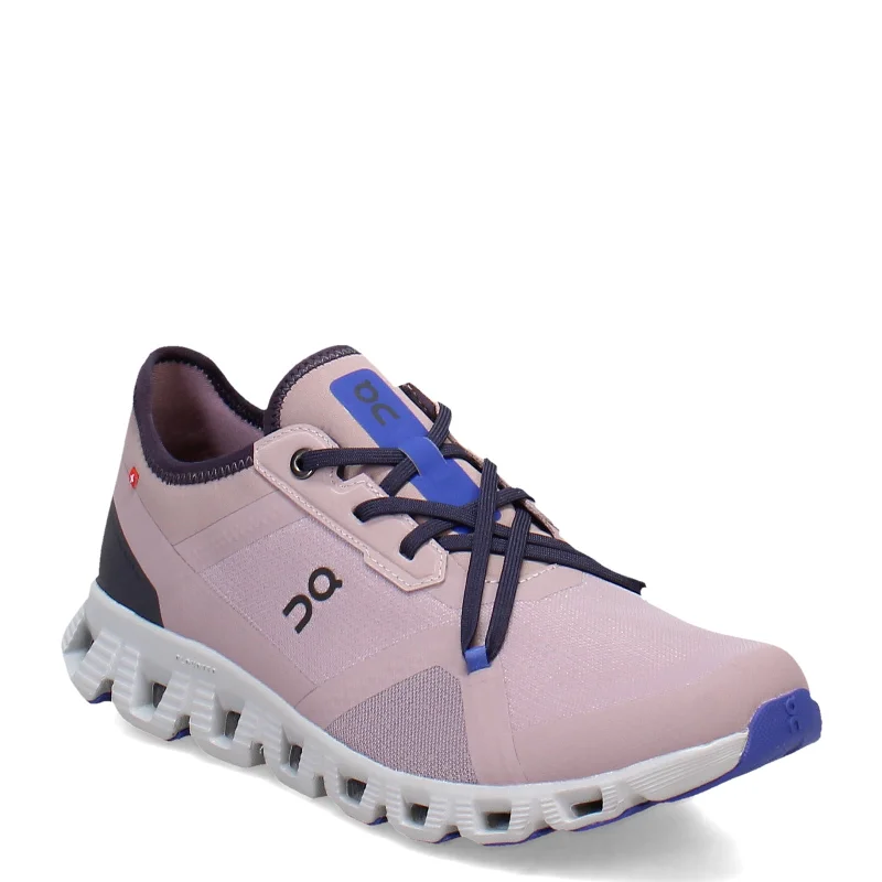Women's Fashion Boots Women's On Running, Cloud X 3 Running Shoe