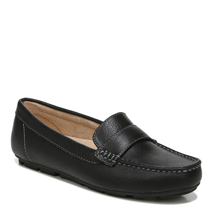 Fashionable Comfort Promotions Women's SOUL Naturalizer, Seven Loafer