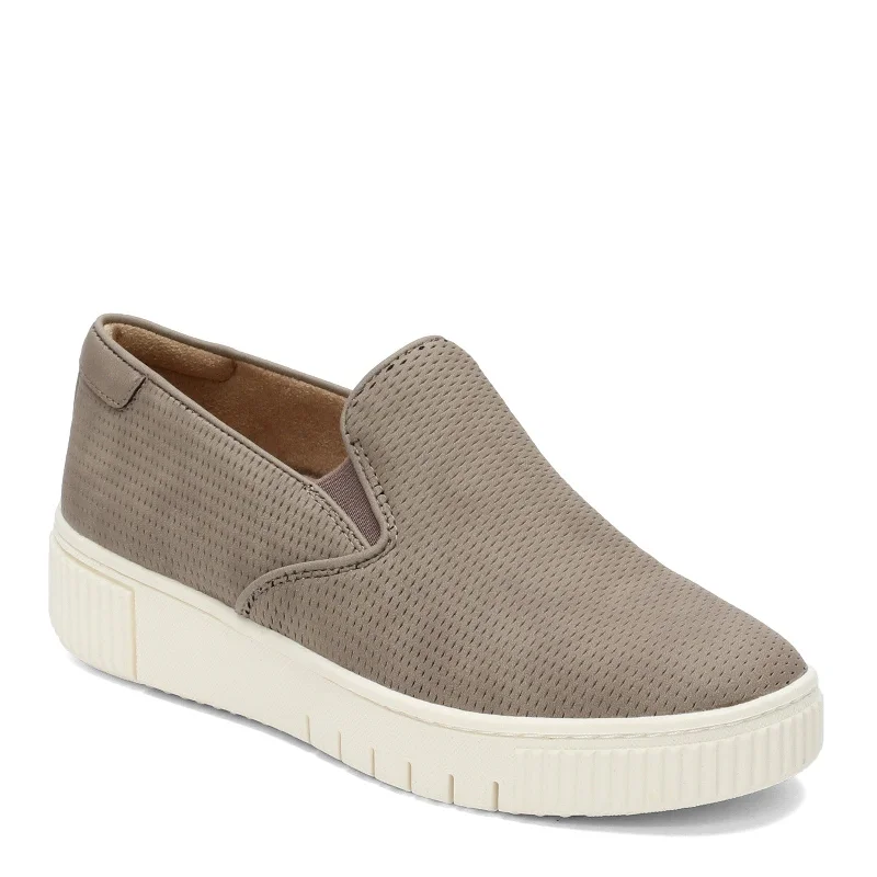 Massive Savings Women's SOUL Naturalizer, Tia Sneaker