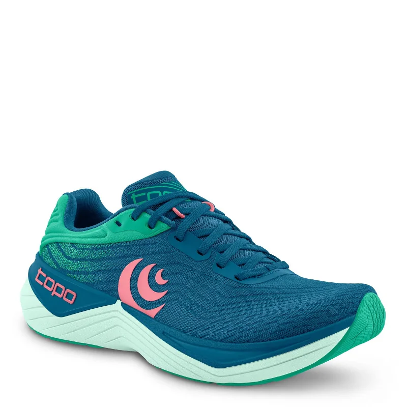 Non-Slip Shoes Women's Topo, Ultrafly 5 Running Shoe