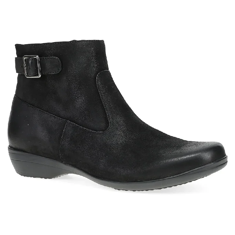 Sleek Style Discounts Fergie