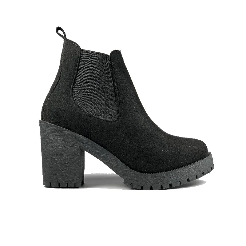 Vintage-Inspired Shoes Deal 'Evie' Boots by Zette Shoes - Black Suede