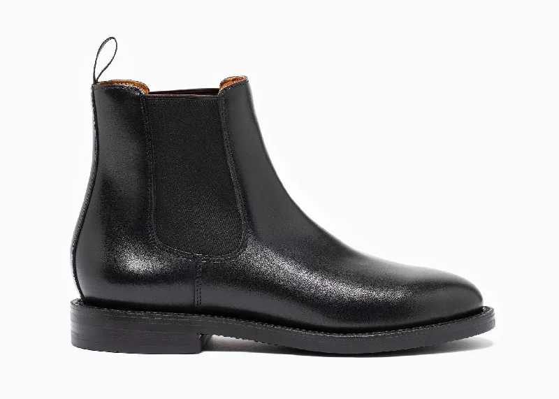 Stylish Looks Josephine Chelsea Boot Black Calf