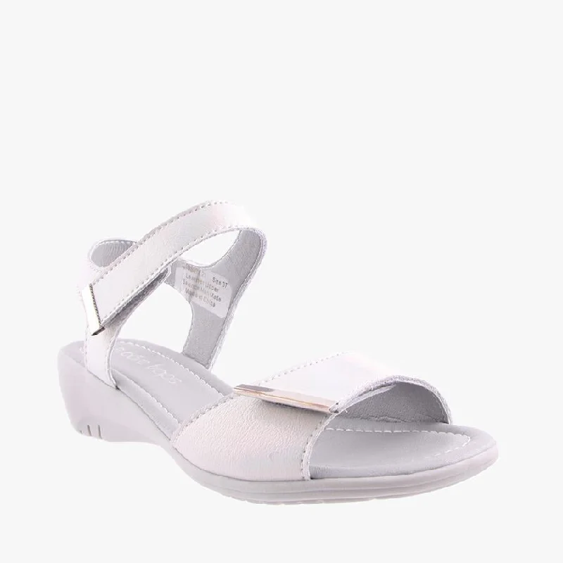Sophisticated Fashion CASSIDY WHITE
