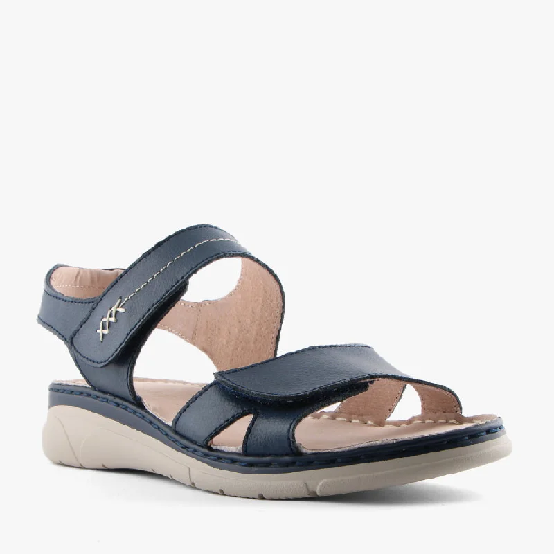 Must-Have Shoe Styles CATHY NAVY
