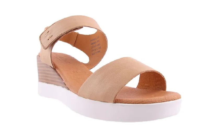 Seasonal Sale EMMANUEL CAMEL