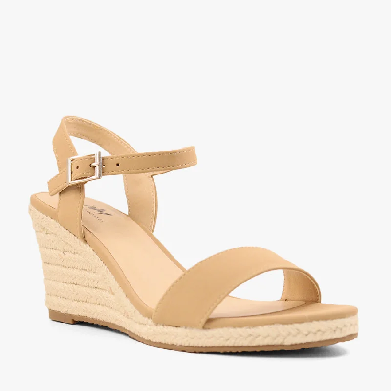 Casual Chic Footwear Offers GODDESS NUDE NUBUCK