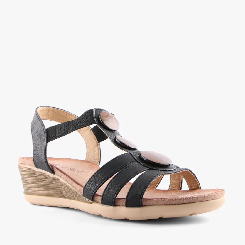 Travel-Friendly Footwear Promotion SAURA BLACK