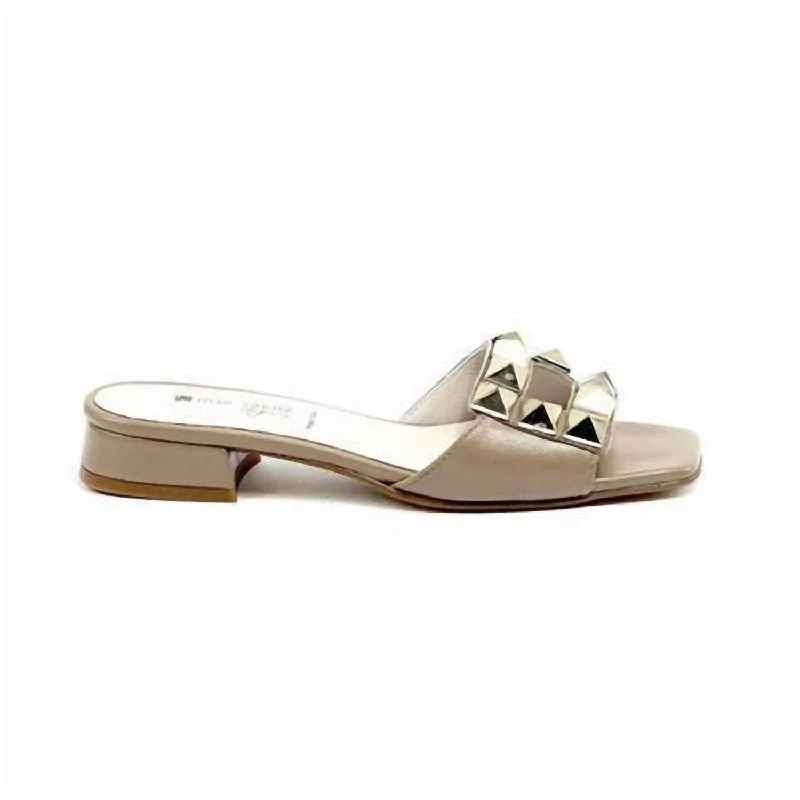 All-Season Shoes Discount Women's Elegance Sandals In Taupe